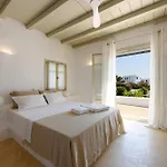 Вилла Vinea Paros *