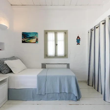 Vinea * Parikia (Paros)