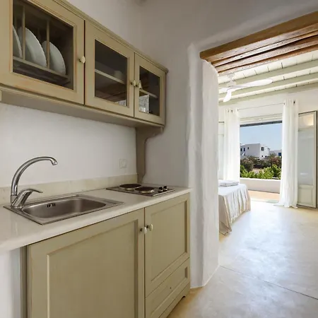 Vinea Paros Willa Piso Livadi