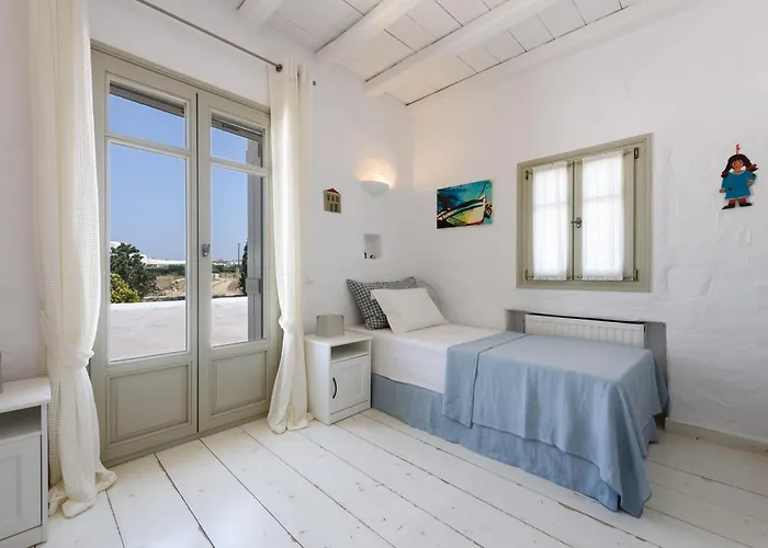 Vinea Paros Píszo Livádi